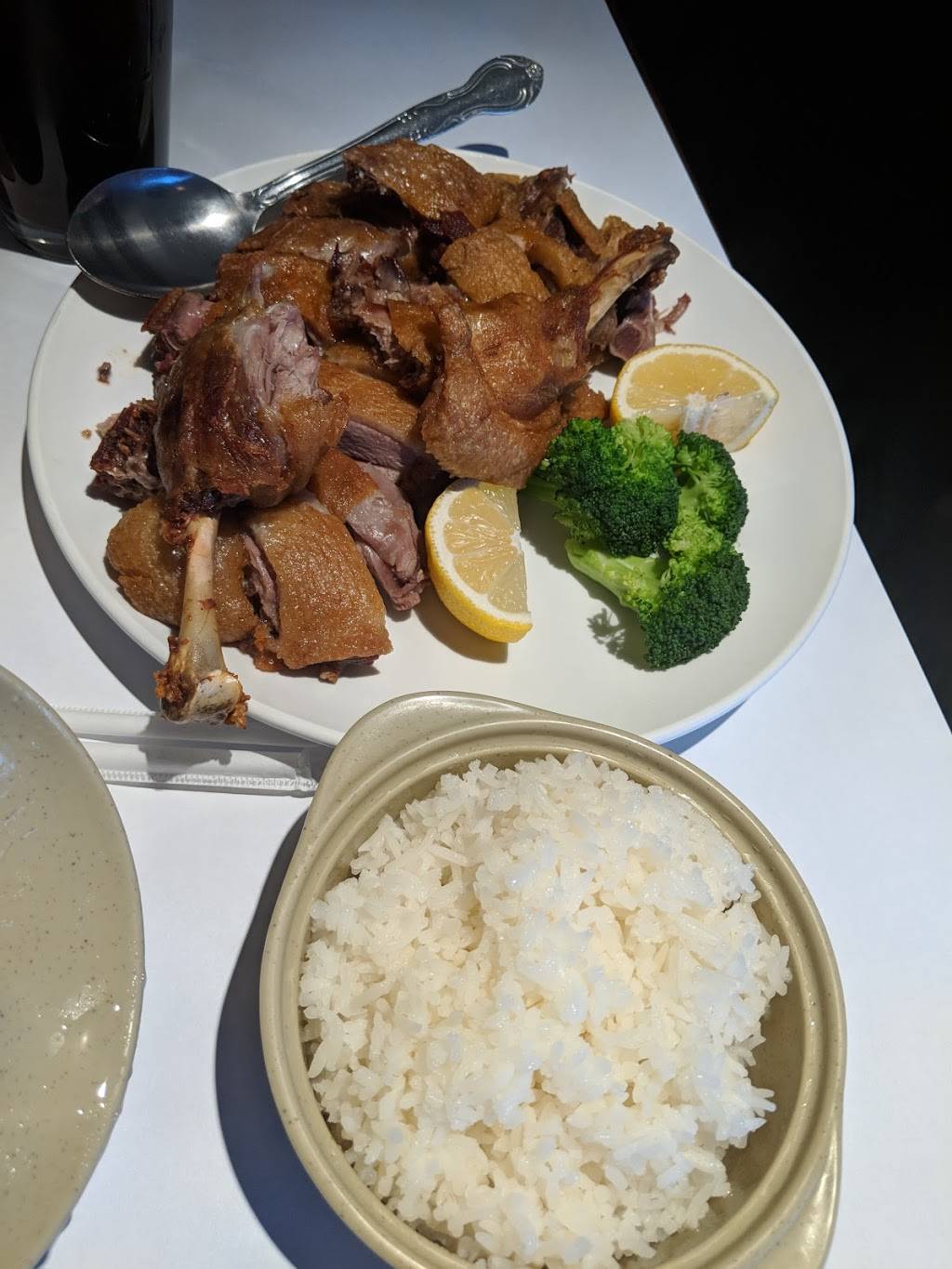 Tsais Chinese Bistro | restaurant | 2325 San Pedro Dr NE #1e, Albuquerque, NM 87110, USA | 5055082925 OR +1 505-508-2925