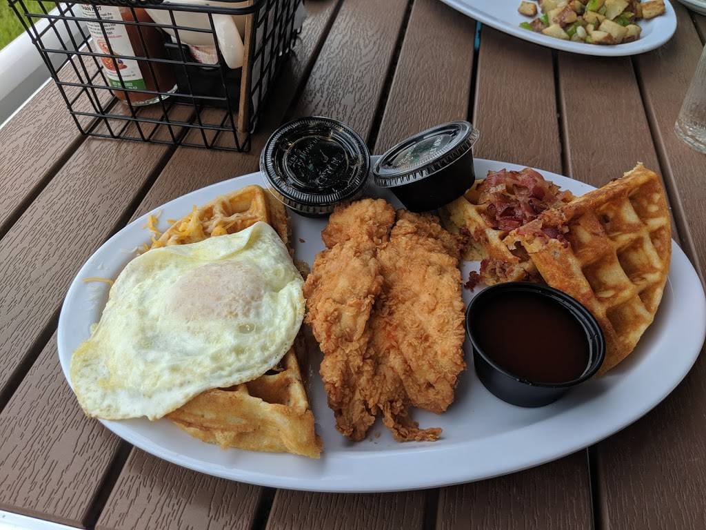 Skinny Dogz Brunchery | restaurant | 11970 Fairway Lakes Dr, Fort Myers, FL 33913, USA | 2393622693 OR +1 239-362-2693