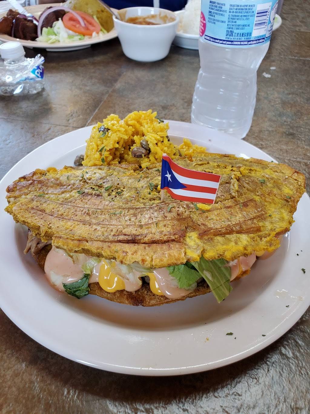 Comiendo Rico | restaurant | 2302 W Forest Home Ave, Milwaukee, WI 53215, United States | 4147121666 OR +1 414-712-1666