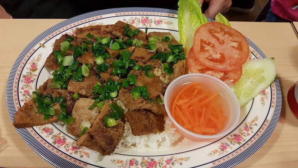 Mekong Delta Café | restaurant | 222 N Charles St, Baltimore, MD 21201, USA | 4439551100 OR +1 443-955-1100