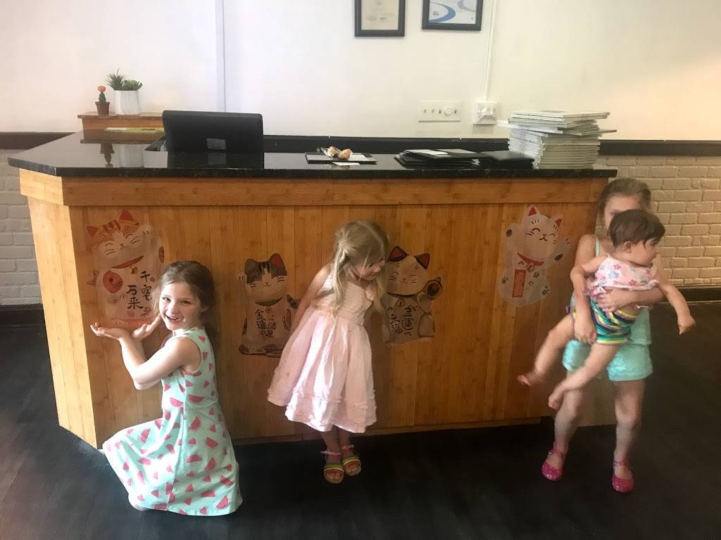 Golden Garden Asian Restaurant | restaurant | 110 S Jefferson St, Lexington, VA 24450, USA | 5406002933 OR +1 540-600-2933