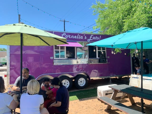 Cornelias Eats | restaurant | 5000 Burnet Rd, Austin, TX 78756, USA | 7372451690 OR +1 737-245-1690