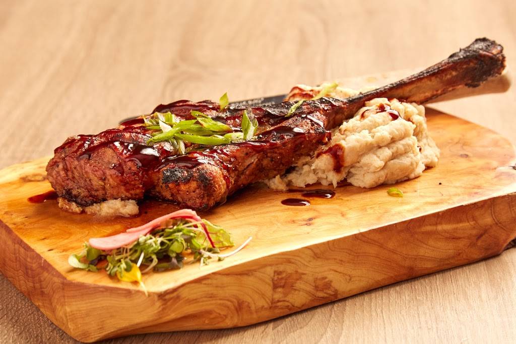 WTR Pool and Grill | restaurant | 7700 W Courtney Campbell Causeway, Tampa, FL 33607, USA | 8132810566 OR +1 813-281-0566