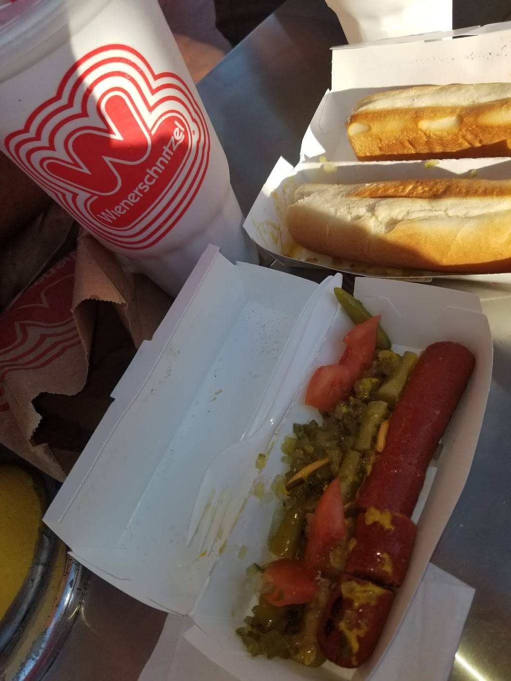 Wienerschnitzel | restaurant | 101 N Brentwood Dr, Lufkin, TX 75904, USA | 9368997234 OR +1 936-899-7234