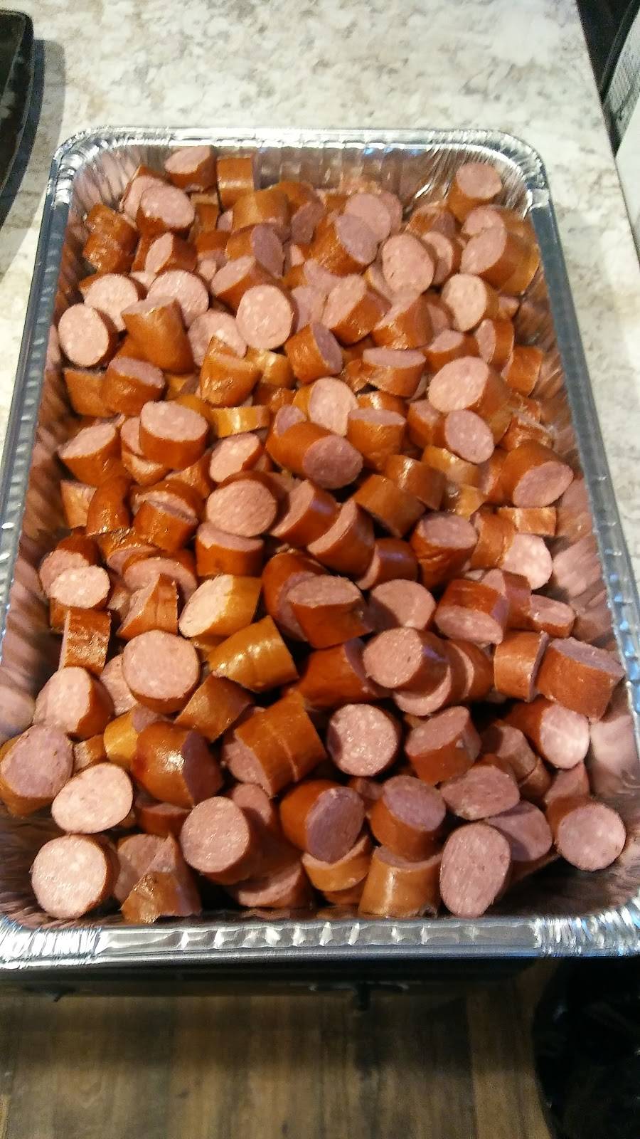 Hale & Sons BBQ & Catering | restaurant | 3450 S Interstate, I-35E TRLR 171, Waxahachie, TX 75165, USA | 2149037443 OR +1 214-903-7443