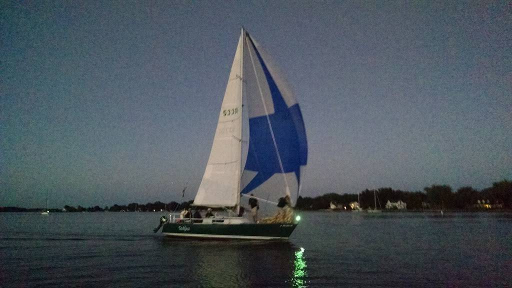 Chesapeake Yacht Club | restaurant | 4943 Hine Dr, Shady Side, MD 20764, USA | 4108671500 OR +1 410-867-1500