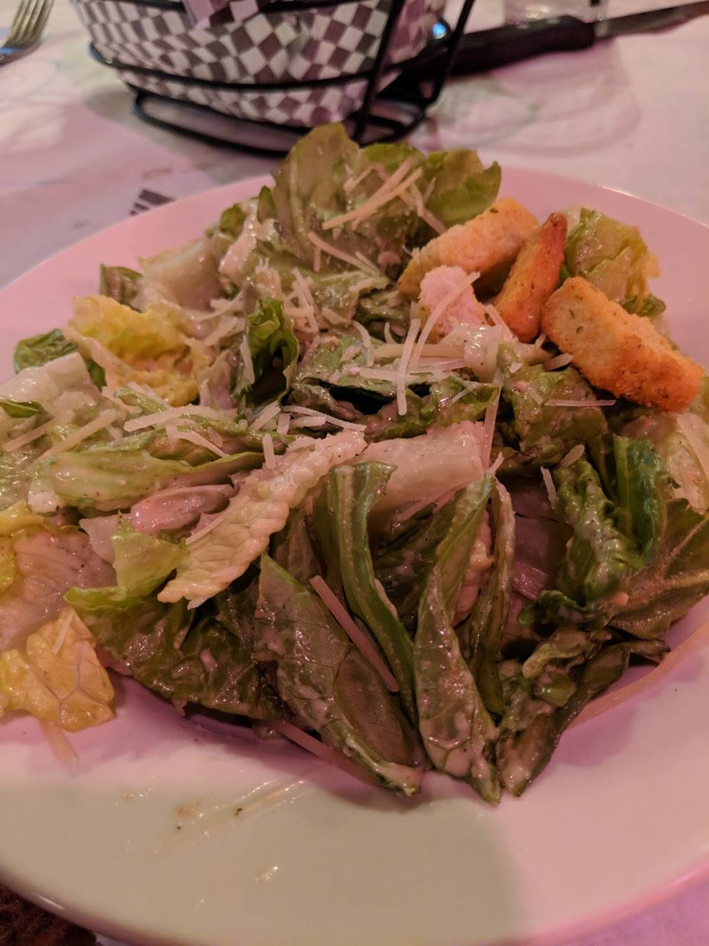 Steves Dakota Grill | restaurant | 1600 Broad Ave, Findlay, OH 45840, USA | 4194209394 OR +1 419-420-9394