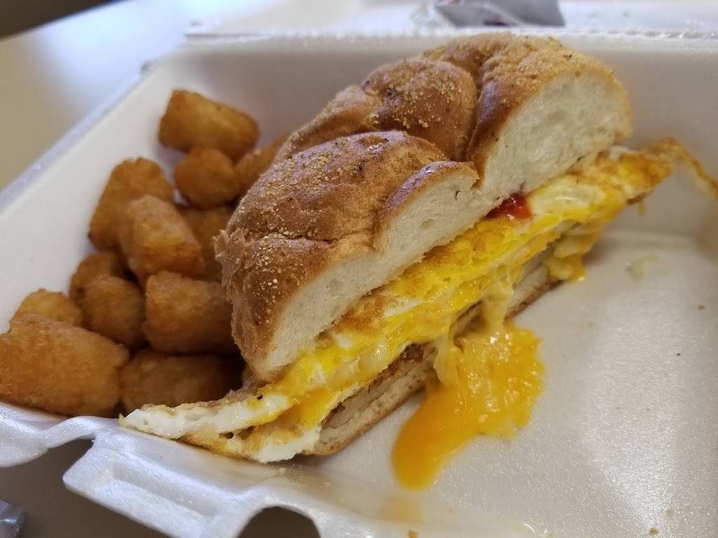 Bettys Country Kitchen | restaurant | 32 W Main St, Washingtonville, NY 10992, USA | 8456145422 OR +1 845-614-5422