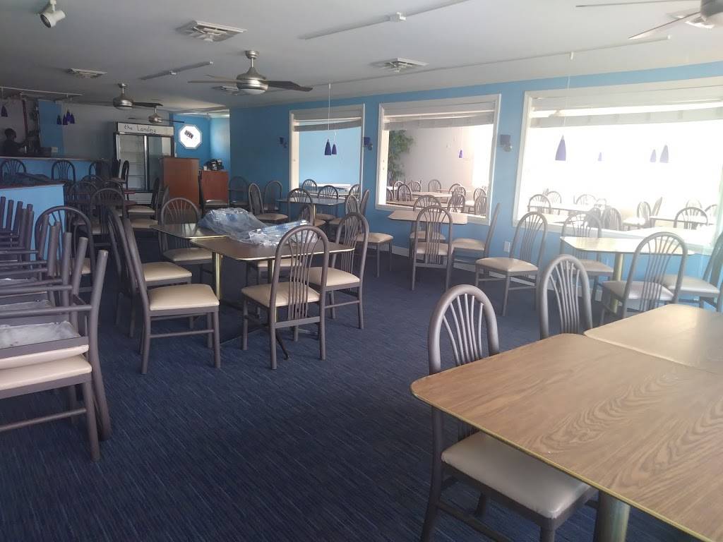 The Landing Grill | restaurant | 8629 River Rd, Petersburg, VA 23803, USA | 8045903300 OR +1 804-590-3300