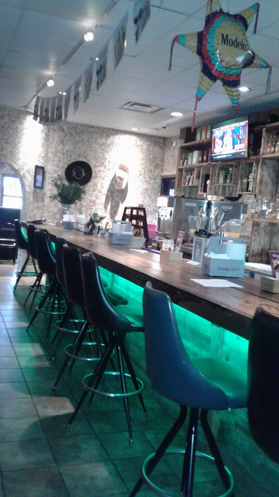 Cinco de mayo | restaurant | 5910 Goodman Rd, Olive Branch, MS 38654, USA | 6628930009 OR +1 662-893-0009