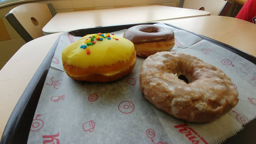 Krispy Kreme | bakery | 2014 W Lucas St, Florence, SC 29501, USA | 8434077859 OR +1 843-407-7859