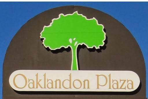 Oaklandon Plaza | shopping mall | 11725 Pendleton Pike, Indianapolis, IN 46236, USA | 3176638446 OR +1 317-663-8446