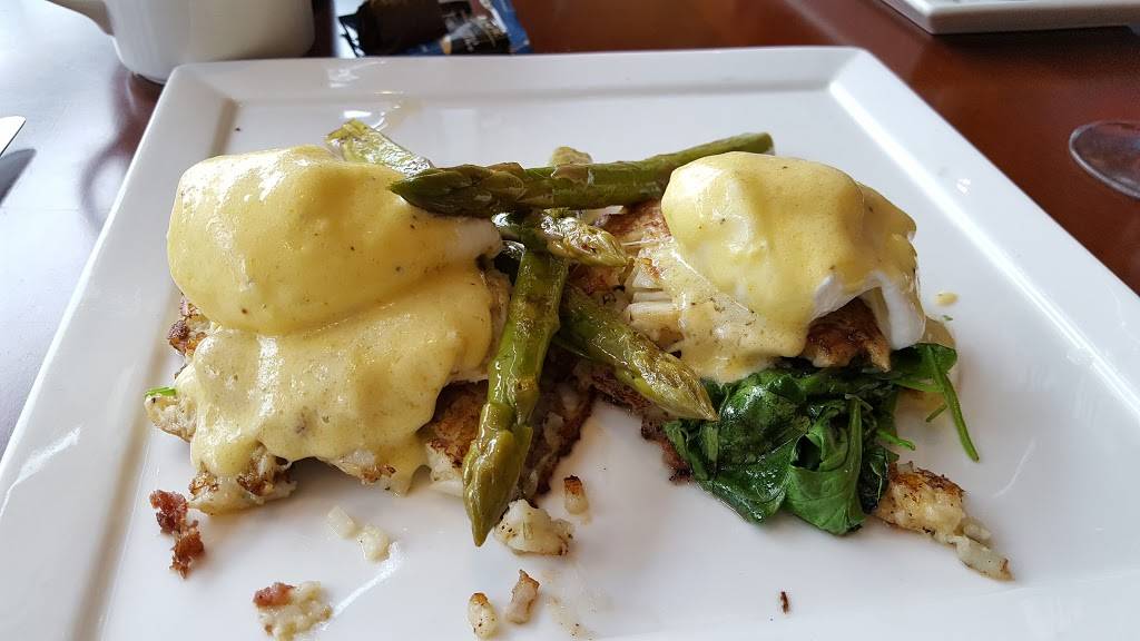 Diamond Tavern | restaurant | 401 W Pratt St, Baltimore, MD 21201, USA | 4435738777 OR +1 443-573-8777