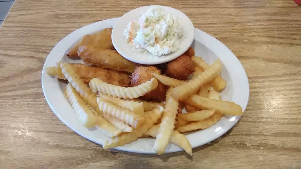 Bobcat Den | restaurant | 8550 TN-111, Byrdstown, TN 38549, USA | 9318643125 OR +1 931-864-3125