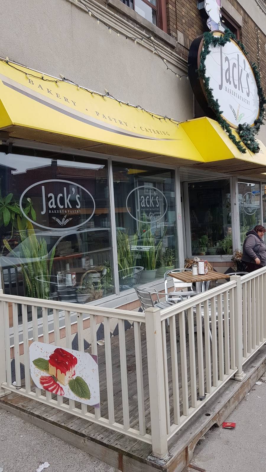 Jacks | restaurant | 352 Oakwood Ave, York, ON M6E 2W1, Canada | 4166511780 OR +1 416-651-1780