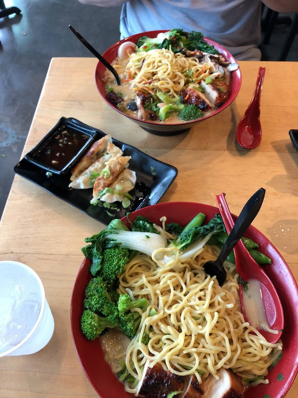 Ramen Hood | restaurant | 15807 N Frank Lloyd Wright Blvd #105, Scottsdale, AZ 85260, USA | 4802758104 OR +1 480-275-8104