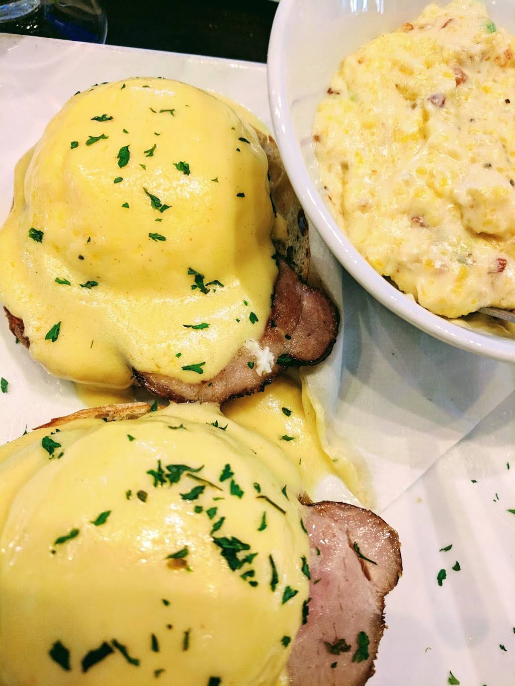 4th Street Bar & Grill | restaurant | 132 N 4th St #1200, Lake Mary, FL 32746, USA | 4077326979 OR +1 407-732-6979