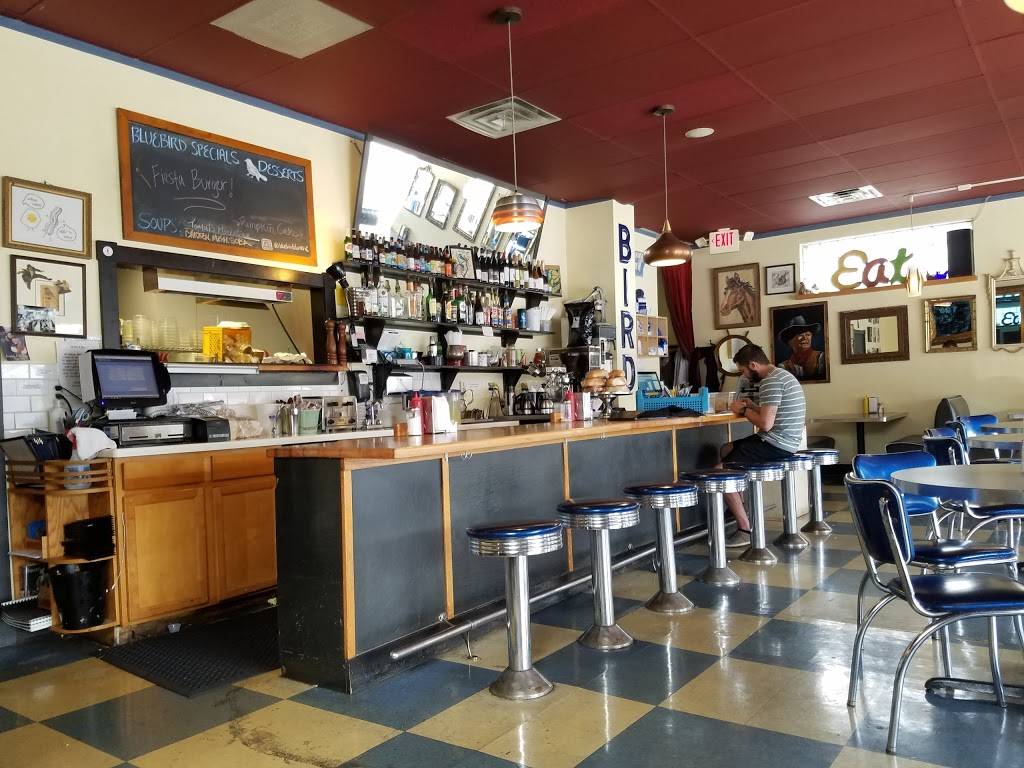 Bluebird Diner | restaurant | 330 E Market St, Iowa City, IA 52245, USA | 3193511470 OR +1 319-351-1470