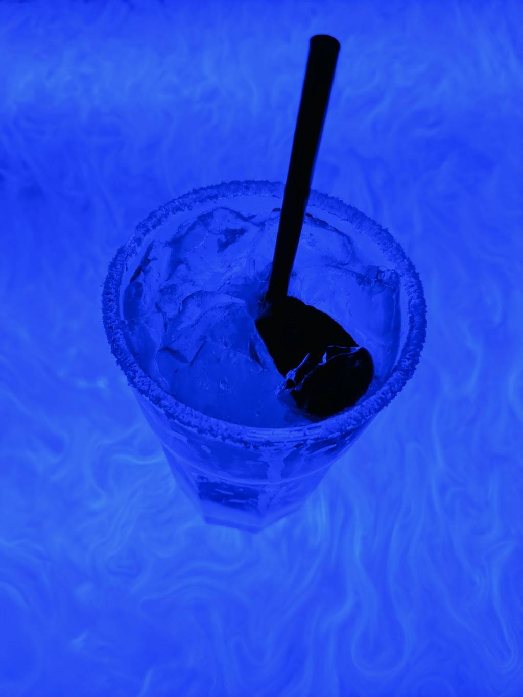 3 Vinos | restaurant | 201 N Citrus Ave, Covina, CA 91723, USA | 6266530700 OR +1 626-653-0700