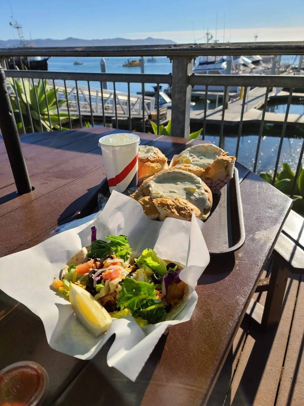 Lil Hut | restaurant | 1205 Embarcadero, Morro Bay, CA 93442, USA | 8057723488 OR +1 805-772-3488