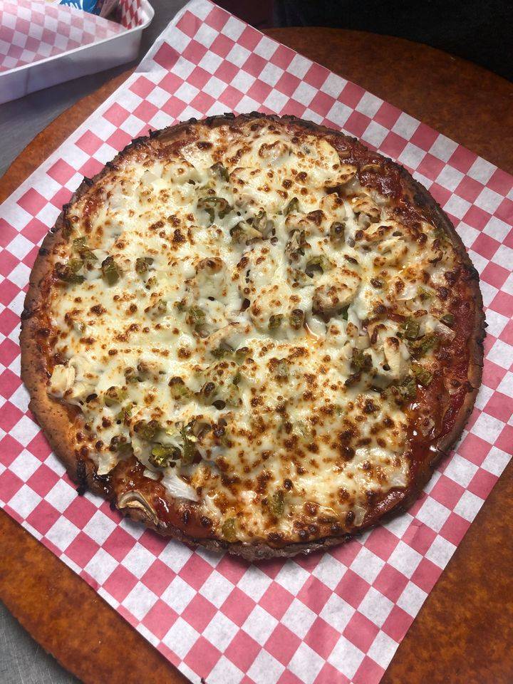 Opies Pizza | restaurant | 203 E St John St, Girard, KS 66743, USA | 6207246743 OR +1 620-724-6743