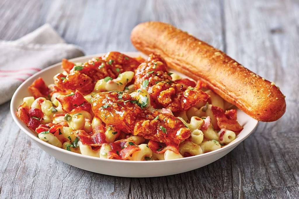 Applebees Grill + Bar | restaurant | 125 S Randall Rd, Elgin, IL 60123, USA | 8476974897 OR +1 847-697-4897