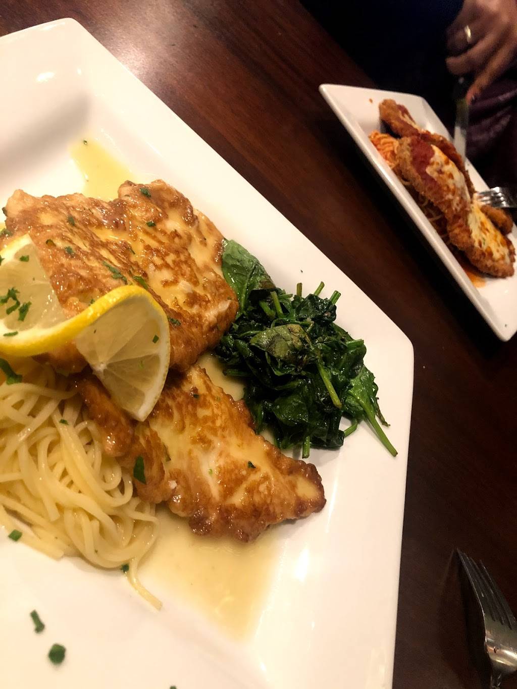 Fornarellis | restaurant | 283 Asylum St, Hartford, CT 06103, USA | 8602442016 OR +1 860-244-2016