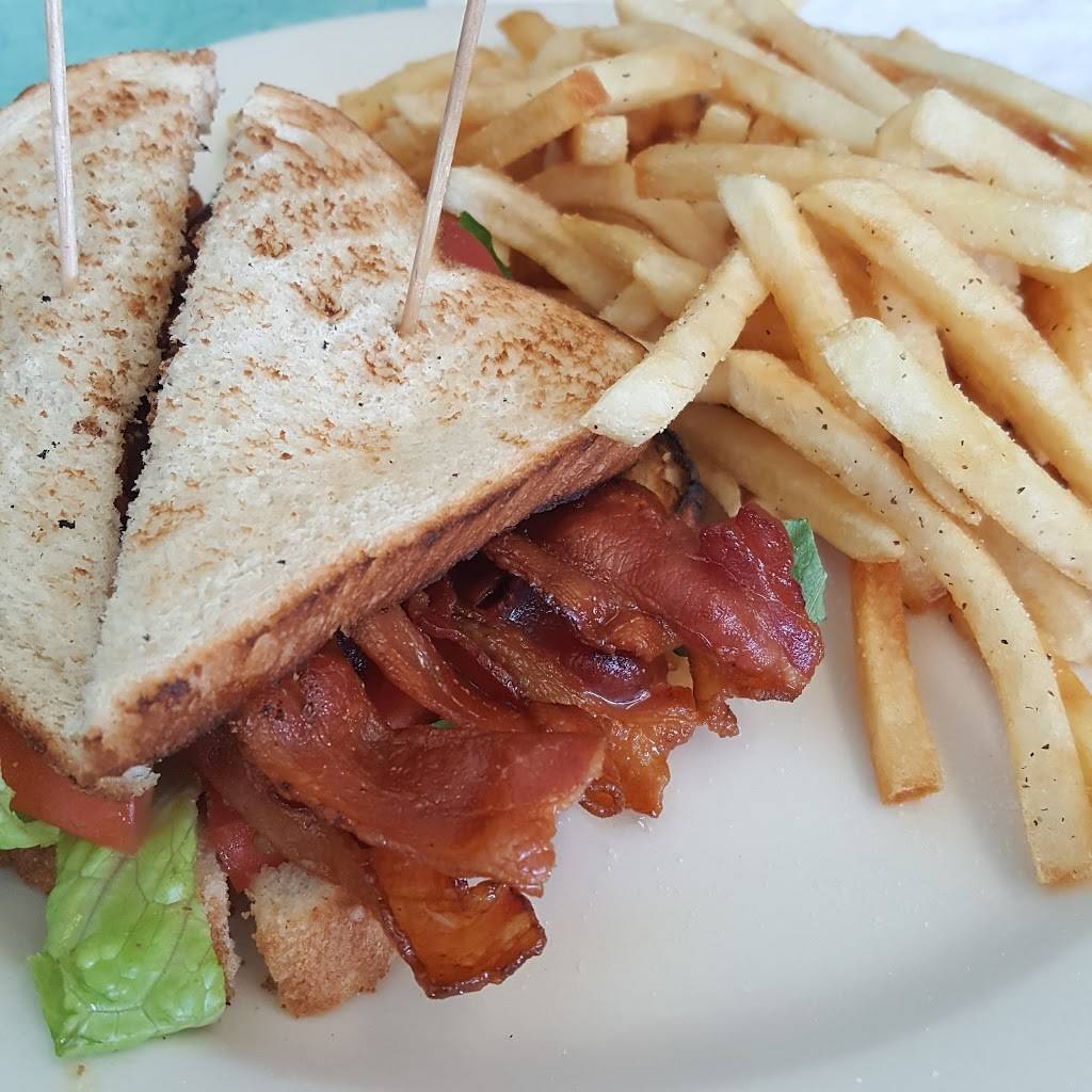 Beachside Cafe | restaurant | 109 5th Ave, Indialantic, FL 32903, USA | 3219538444 OR +1 321-953-8444