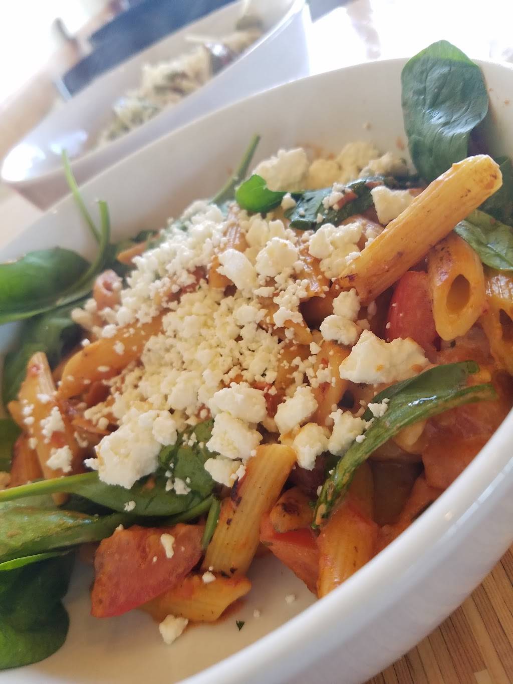 Noodles and Company | restaurant | At 28th, 2725 W Oklahoma Ave, Milwaukee, WI 53215, USA | 4143830400 OR +1 414-383-0400