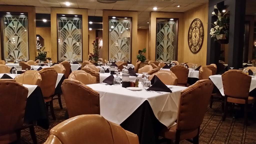 Toms Steak House | restaurant | 1901 W North Ave, Melrose Park, IL 60160, USA | 7083452766 OR +1 708-345-2766