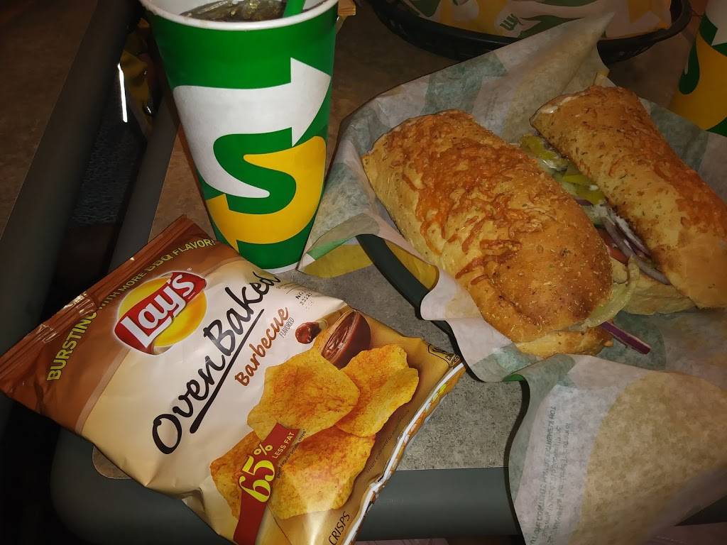 Subway | restaurant | 6815 Biscayne Blvd, Miami, FL 33138, USA | 3057587990 OR +1 305-758-7990