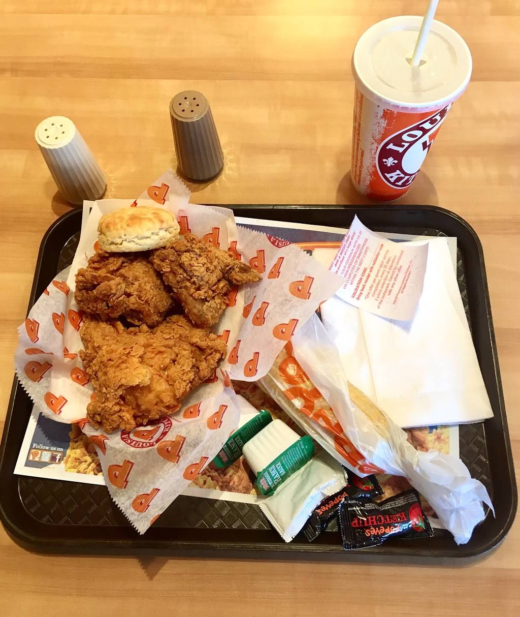 Popeyes Louisiana Kitchen | restaurant | 786 N State, NJ-17, Paramus, NJ 07652, USA | 2014479885 OR +1 201-447-9885