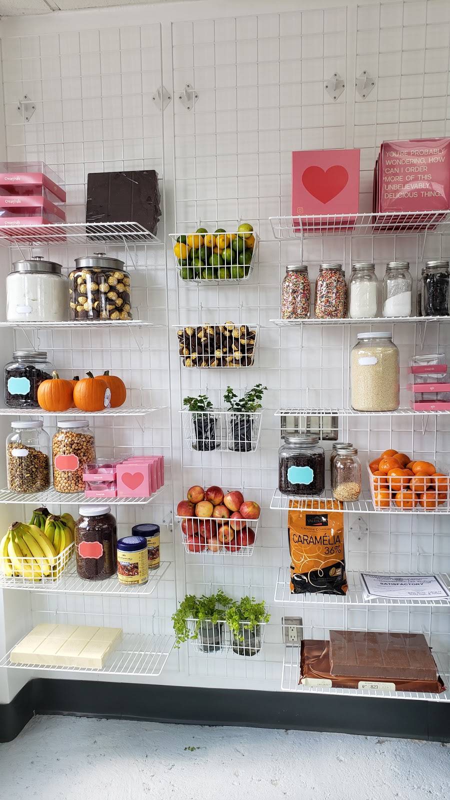 Creaminals | restaurant | 35 Washington St, Tenafly, NJ 07670, USA | 8009655525 OR +1 800-965-5525