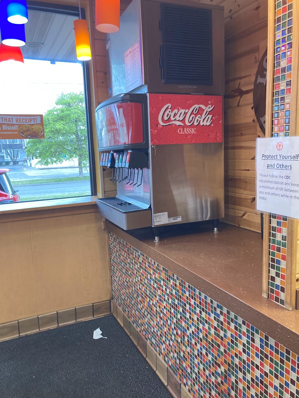 Popeyes Louisiana Kitchen | restaurant | 1211 N Broadway, Wichita, KS 67214, USA | 3162694322 OR +1 316-269-4322