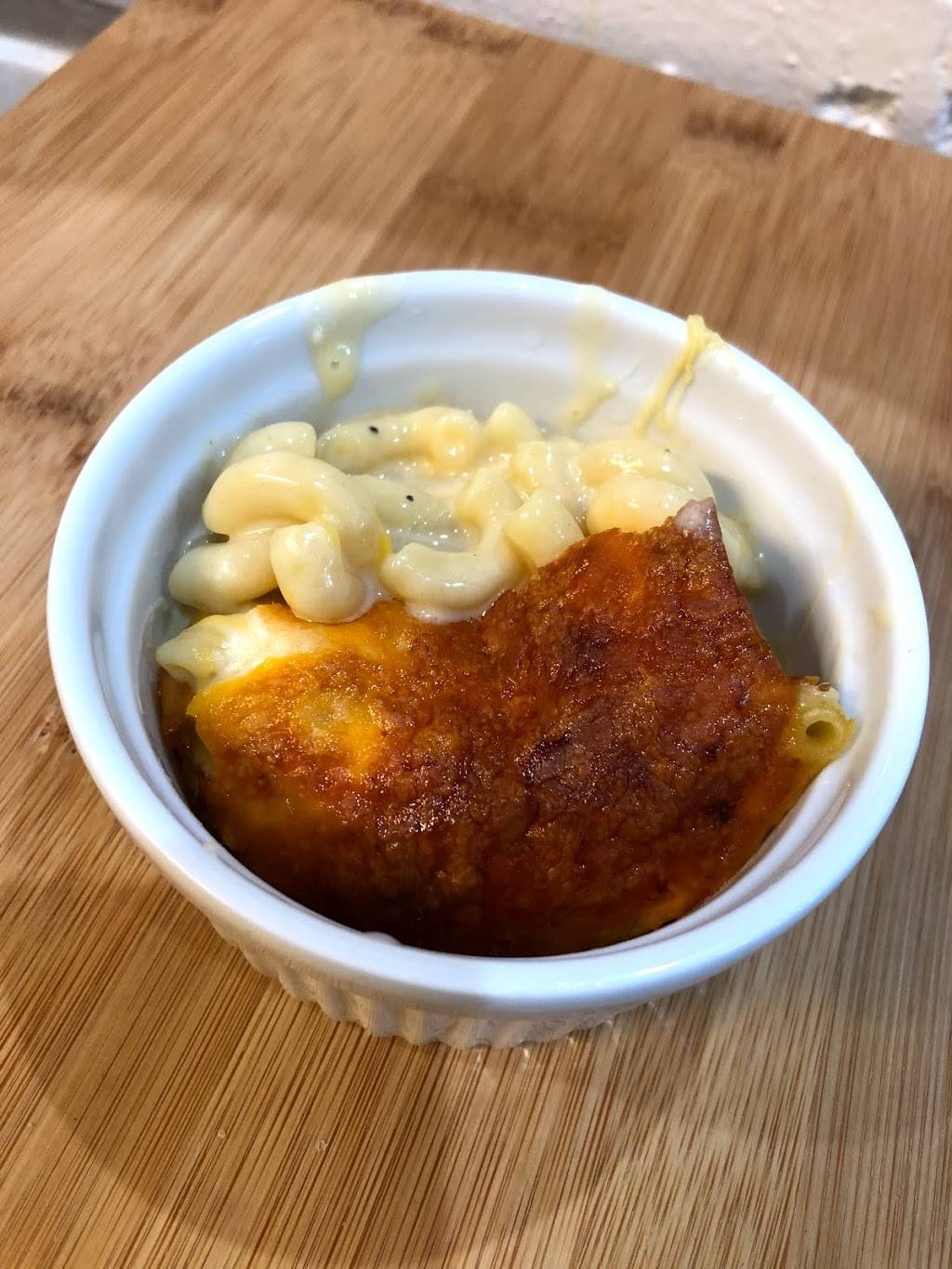 Burger 809 | restaurant | 2619 1/2 Cherokee St, St. Louis, MO 63118, USA | 3148995959 OR +1 314-899-5959