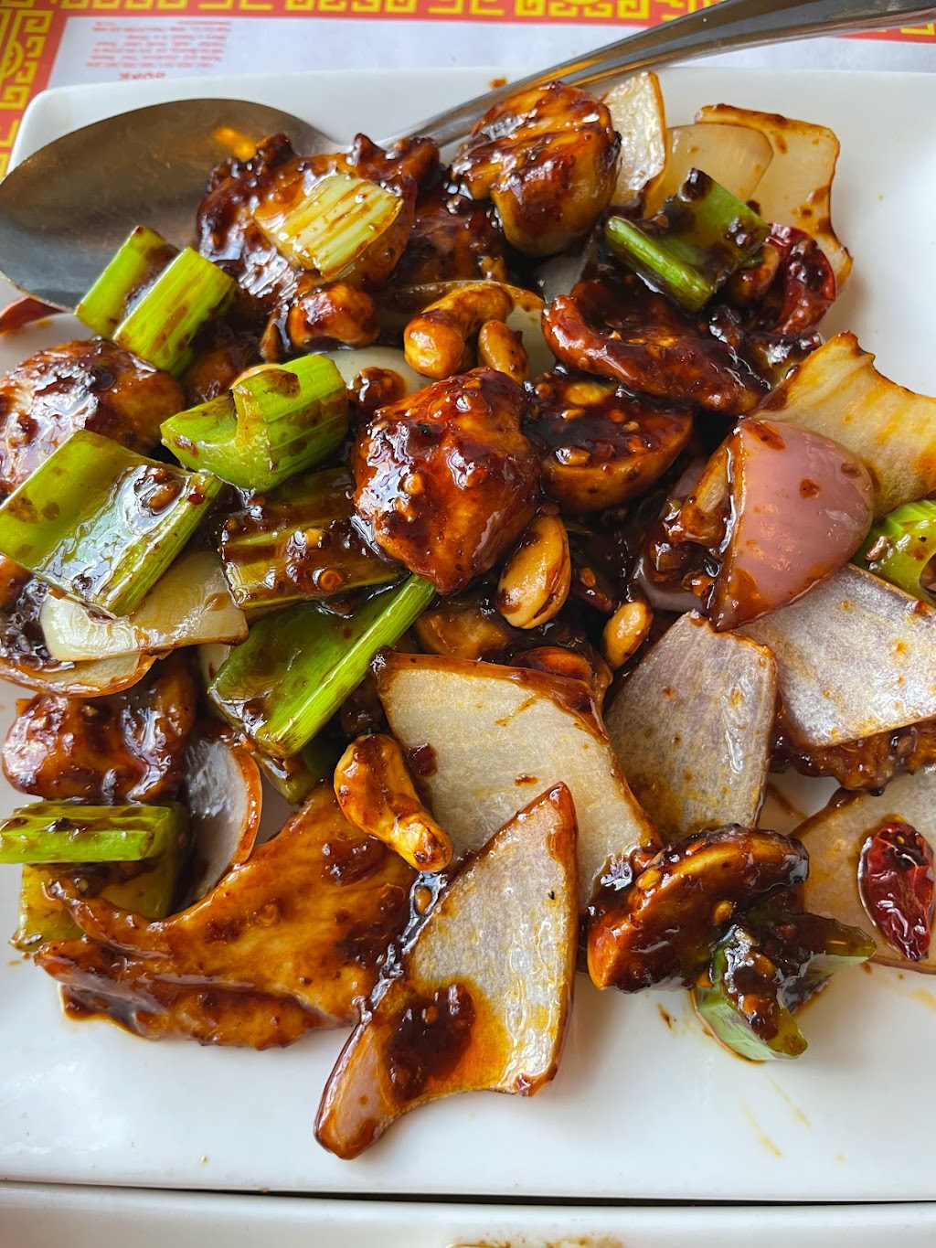 Red Chopstick | restaurant | 111 Bell Rock Plaza, Sedona, AZ 86351, USA | 9282849088 OR +1 928-284-9088