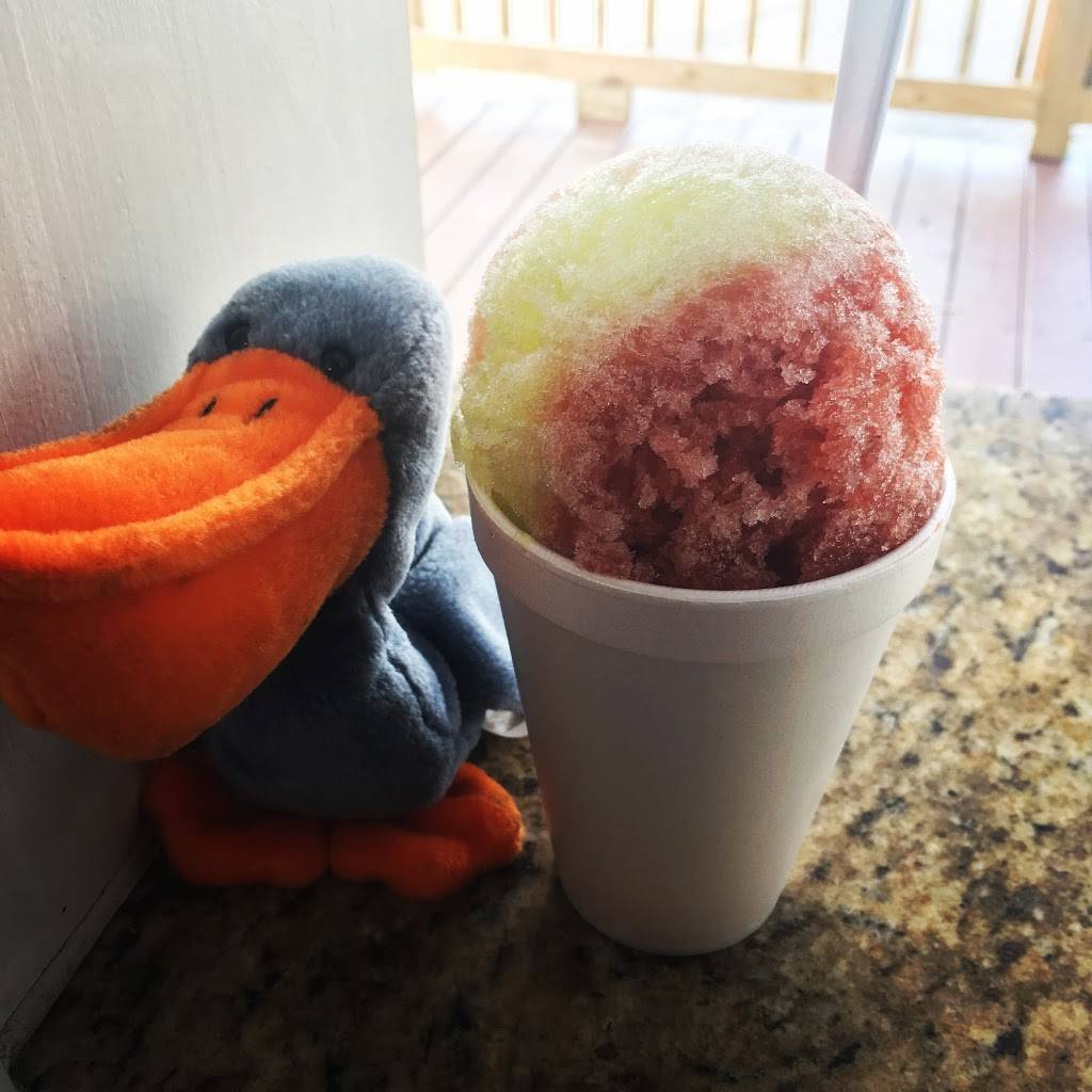 Pelicans Snoballs (West Ashley) | meal takeaway | 1723 Ashley River Rd, Charleston, SC 29407, USA | 8432917343 OR +1 843-291-7343