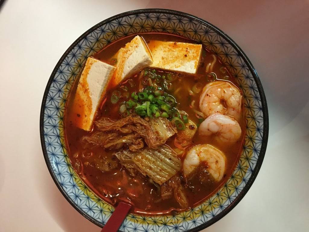 Bonsai Sushi | restaurant | 308 S 9th St ste 105, Columbia, MO 65201, USA | 5734411001 OR +1 573-441-1001