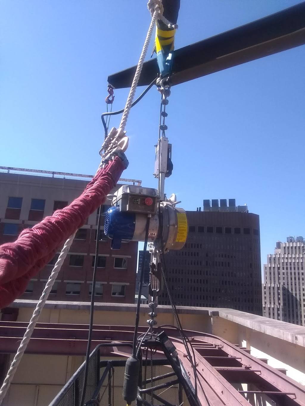 Starbucks | cafe | 110 Pearl St, New York, NY 10005, USA | 2124826530 OR +1 212-482-6530