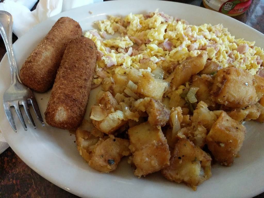 Latin House America | restaurant | 9160 NW 122nd St, Hialeah Gardens, FL 33018, USA | 3058252590 OR +1 305-825-2590