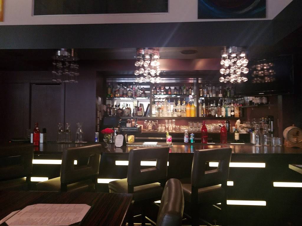 Vinue Food and Wine Bar | restaurant | 2817 E 3rd Ave, Denver, CO 80206, USA | 7202871156 OR +1 720-287-1156