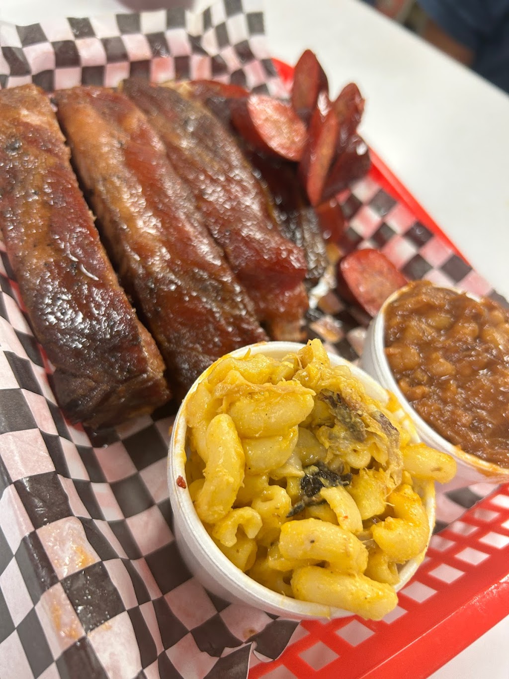 Porkaholics Bbq | restaurant | 10911 NE 23rd St, Nicoma Park, OK 73066, USA | 4058041714 OR +1 405-804-1714