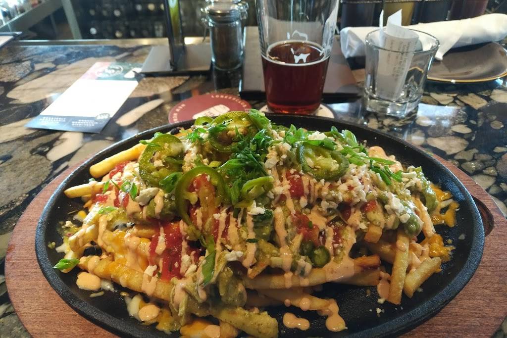 Lazy Dog Restaurant & Bar | restaurant | Corona Hills Plaza, 380 N McKinley St, Corona, CA 92879, USA | 9513793630 OR +1 951-379-3630