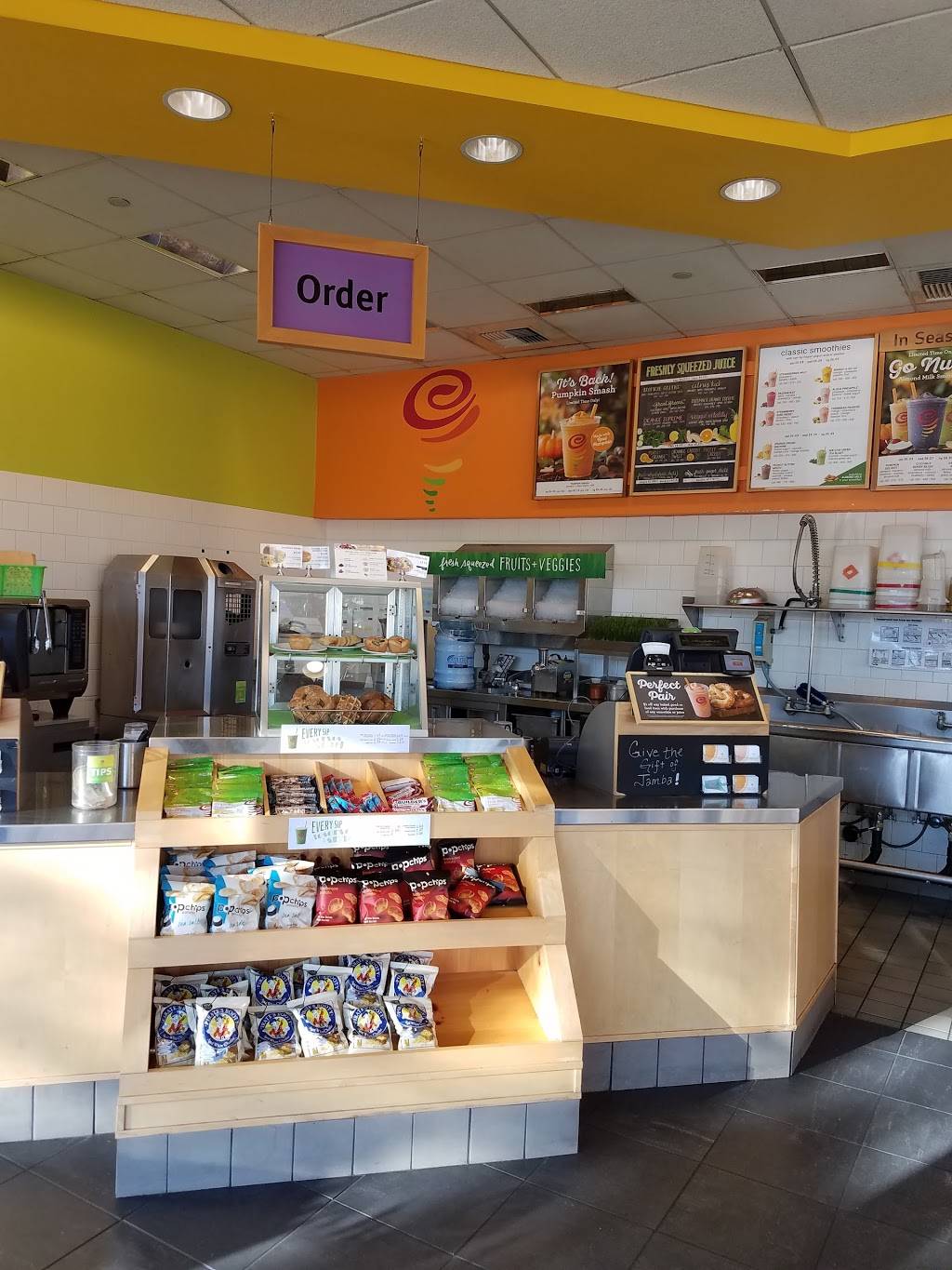 Jamba | restaurant | 1685 S Colorado Blvd, Denver, CO 80222, USA | 3036915066 OR +1 303-691-5066