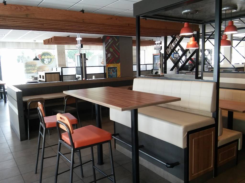 McDonalds | cafe | 4443 W Kennedy Blvd, Tampa, FL 33607, USA | 8132871460 OR +1 813-287-1460