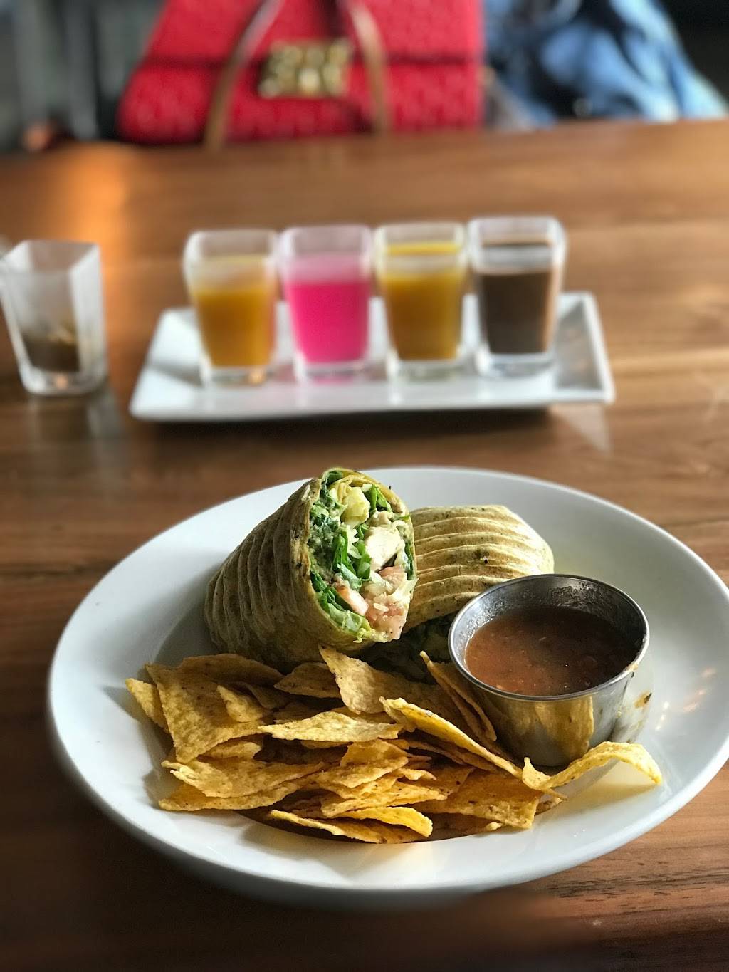 The Hive - Organic Cafe & Superfood Bar | cafe | 606 Broadway #102, Santa Monica, CA 90401, USA | 3108996298 OR +1 310-899-6298