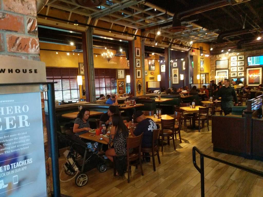 BJs Restaurant & Brewhouse | restaurant | 22920 Centerpoint Dr, Moreno Valley, CA 92553, USA | 9515719370 OR +1 951-571-9370