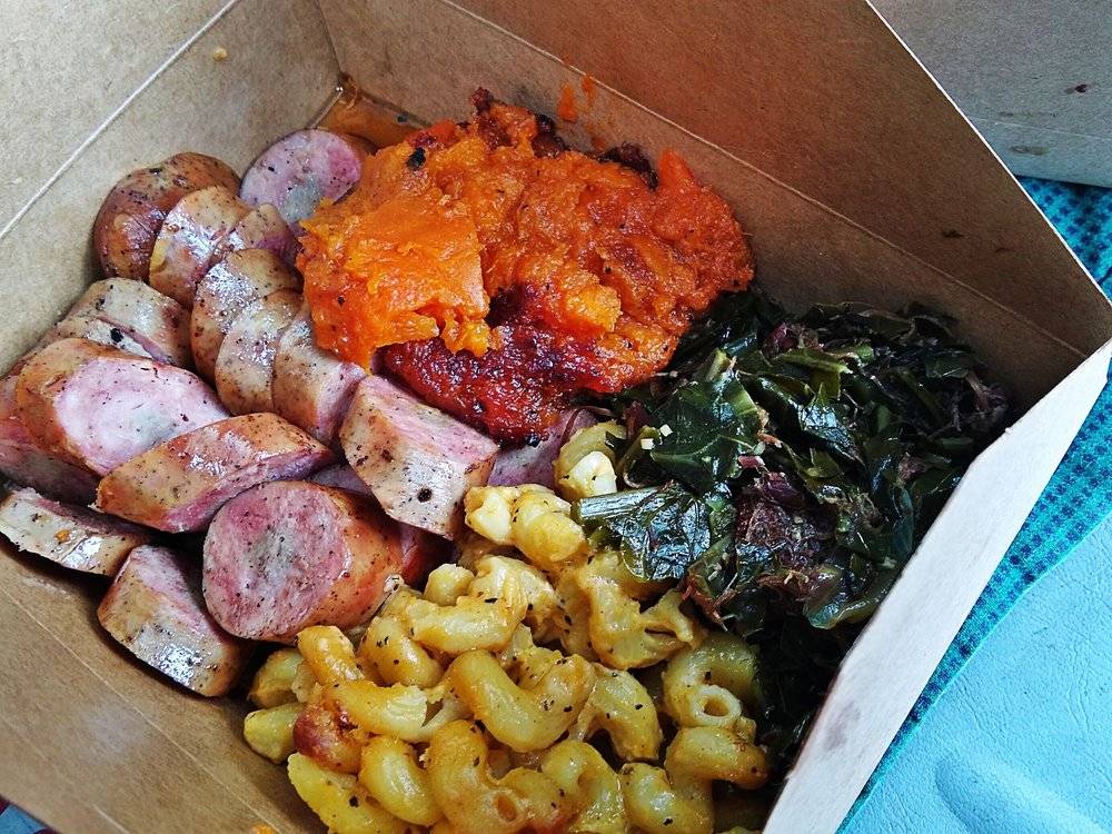 Delray Barbecue | meal takeaway | 600 S Solvay St Suite A, Detroit, MI 48209, USA | 3134373412 OR +1 313-437-3412