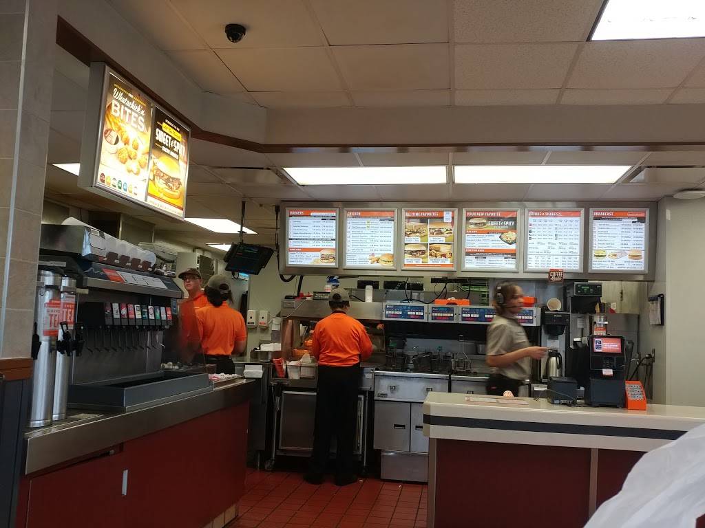 Whataburger | restaurant | 4408 Little Rd, Arlington, TX 76016, USA | 8175615381 OR +1 817-561-5381