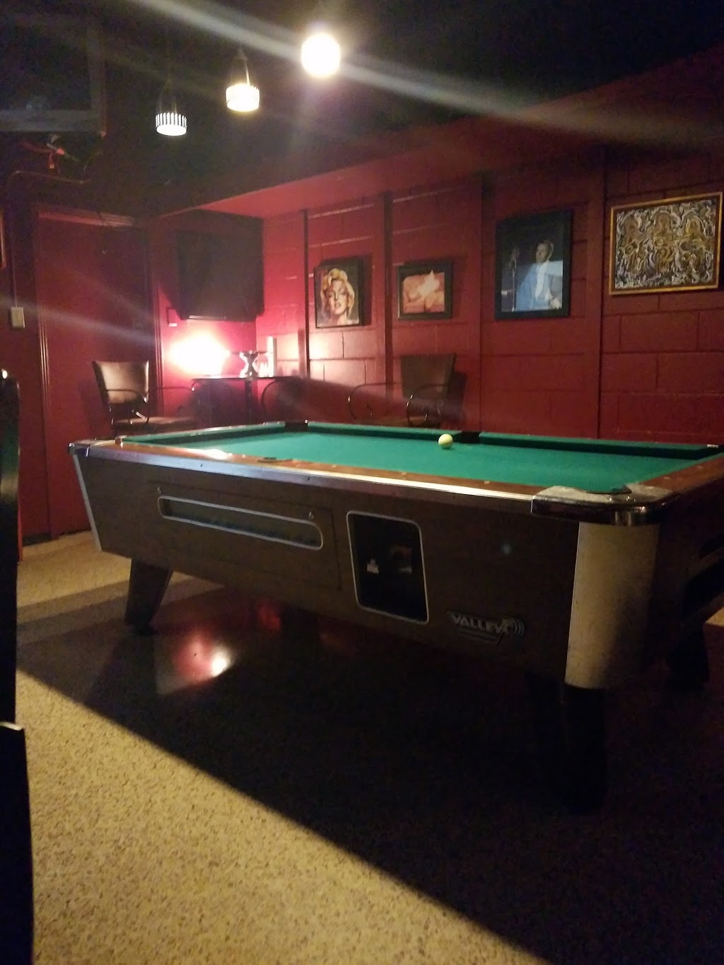 The Ravenite Pizzeria | restaurant | 102 N Section St, Fairhope, AL 36532, USA | 2519292525 OR +1 251-929-2525